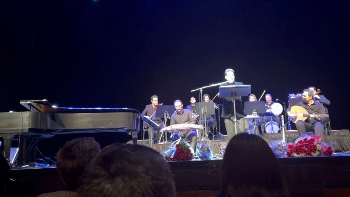 اجرای "مرغ سحر" توسط همایون شجریان در کنسرت کانادا/ ویدئو