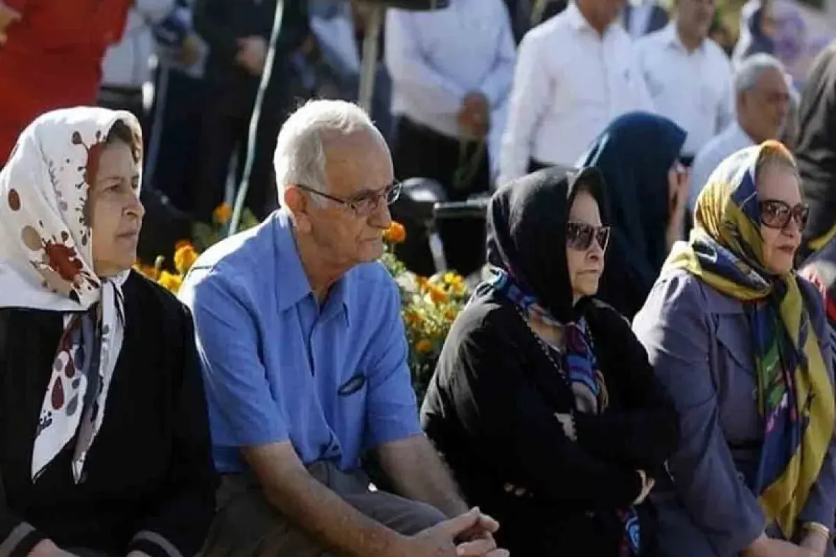 ادامه واریز معوقات فروردین ماه بازنشستگان با حقوق بالای ۲۰ میلیون تومان


