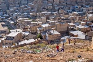 مصیبت جان باختن الهه حسین نژاد و یادآوری تمرکز خطرناک در حاشیه نشین ها