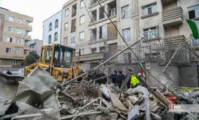 دادگستری لارستان در حین ارائه خدمت قضایی به مردم هدف حمله دشمن قرار گرفت

