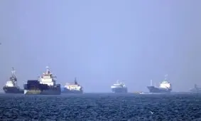 معاون فرهنگی نیروی دریایی سپاه: اجازه نمی‌دهیم حتی یک لیتر نفت از تنگه هرمز بدون اجازه ایران عبور کند