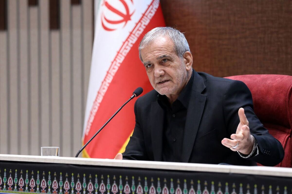  پزشکیان: به رهبر انقلاب گفتم اجازه دهند برای توسعه سواحل مکران از کارشناسان خارجی استفاده کنیم 