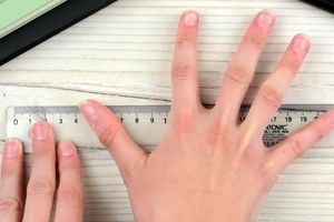 ترفندی ساده برای اندازه‌ گیری با دست | به راحتی سایز هر چیزی را بفهمید