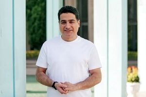 موافقان و مخالفان کنسرت رایگان همایون شجریان در میدان آزادی چه می گویند؟