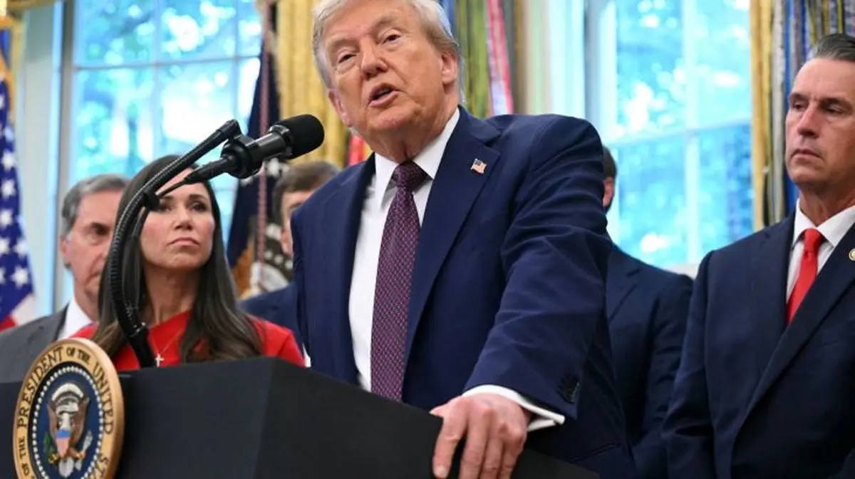 تکرار توهمات ترامپ: ما در حال مذاکره با ایران هستیم | ما با افراد درست در حال معامله هستیم |  آنها یک هدیه بزرگ به ما دادند