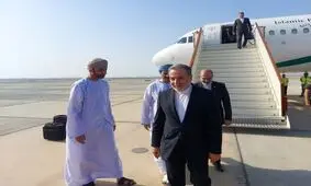ورود عراقچی به مسقط برای دور سوم گفتگوهای غیرمستقیم با آمریکا/ ویدئو