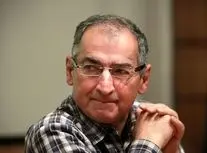 زیباکلام: جنگی در کار نیست؛ جمهوری اسلامی شروط ترامپ را می‌پذیرد