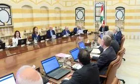 دولت لبنان طرح ارتش برای محدود کردن سلاح را تصویب کرد/ وزیر اطلاع‌رسانی لبنان: از چندین کشور تعهداتی برای حمایت از ارتش دریافت کردیم/ ​احتمال استعفای وزیران شیعی از دولت لبنان/ حزب‌ الله: در حال بررسی همه گزینه‌های مناسب هستیم