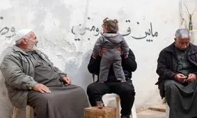  نوزادانی که در مساجد و زیر درخت ها در سوریه جنگ زده رها می‌شوند/ ویدئو
