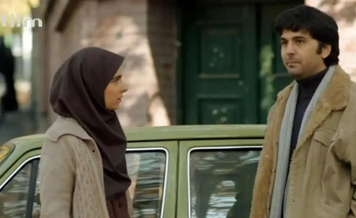  «حامد» سریال لحظه گرگ و میش در یک کافه در تهران/ عکس