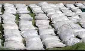 جاسازی ماهرانه 275 کیلو هروئین بین خوشه های انگور در بردسکن