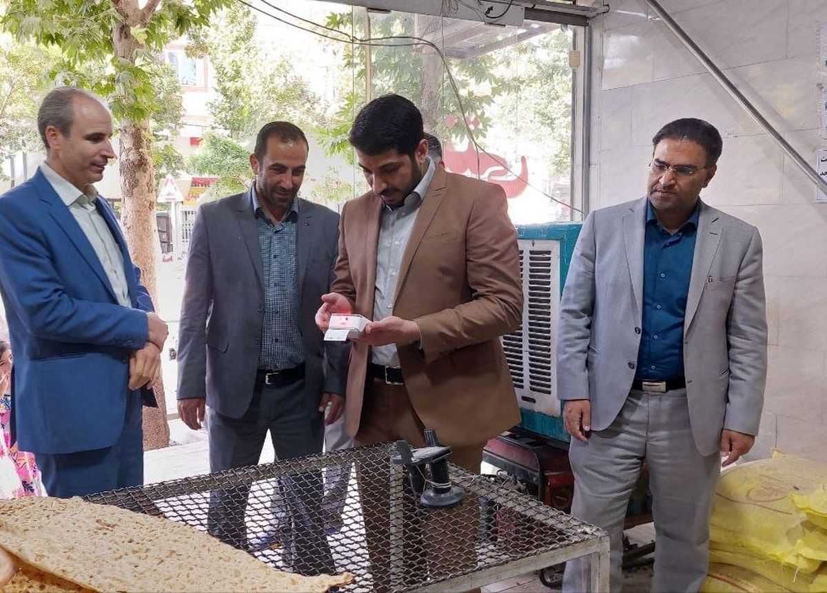 طرح فروش نان با کارتخوانهای هوشمند در ملایر آغاز شد