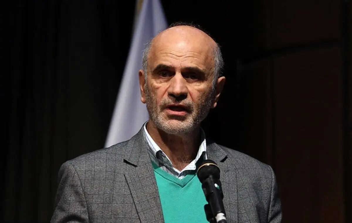 فرشاد مومنی: «ارز ترکیبی» اسم رمز جهش دوباره قیمت‌ها و تعمیق شکاف مردم با حاکمیت است