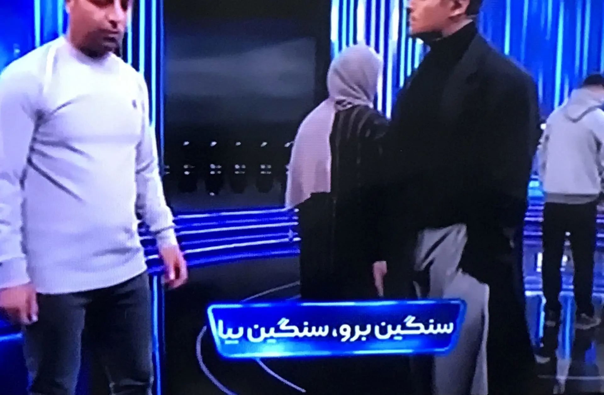 B7CF0ADE 9E9B 4DBB 8A96 192058F9F94D