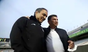  ایرادم این است که با دلال نمی‌بندم/ هرکسی بخواهد در این مملکت خدمت کند، او را می‌زنند