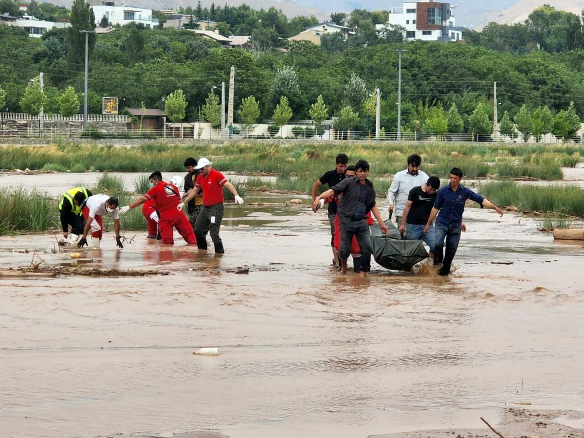 کشف پیکر جوان مفقود شده در سیلاب فشم/ فوتیهای شمیرانات به ۲ نفر رسید