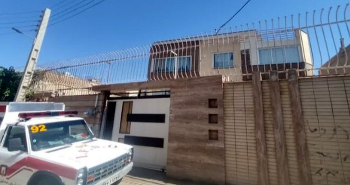  سقوط هولناک زن جوان به داخل نورگیر/ تیم نجات به محل حادثه اعزام شد 