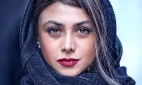 رونمایی آزاده صمدی از تیپ بهاری اش