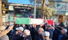 فحاشی و سنگ‌پرانی اغتشاشگران در تشییع شهید خدایاری/ ضدانقلاب ماهیت خود را در کو‌هدشت نشان داد
