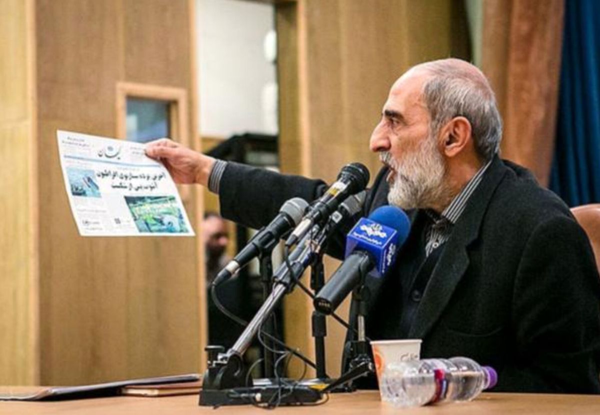 باید با «شریعتمداری» برخورد شود؛ سخنان او شبیه اقدامات شعبان بی‌مخ است/ او دچار نوعی بیماری است، چون تعادل ندارد