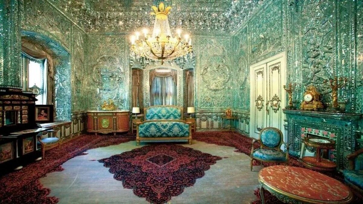 جزییات پیدا شدن فرشهای سعدآباد؛ سرقتی درکار نبود