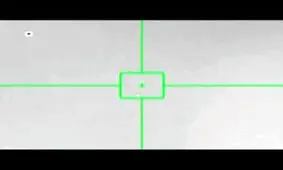 لحظه انهدام پهپاد هرمس ۴۵۰ اسرائیل توسط پدافند هوایی سپاه/ ویدئو