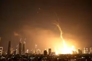 آمریکا در سرنگونی موشک‌های ایران نقش داشت/ ارسال محرمانه ۳۰۰ موشک هلفایر از آمریکا به اسرائیل پیش از حمله