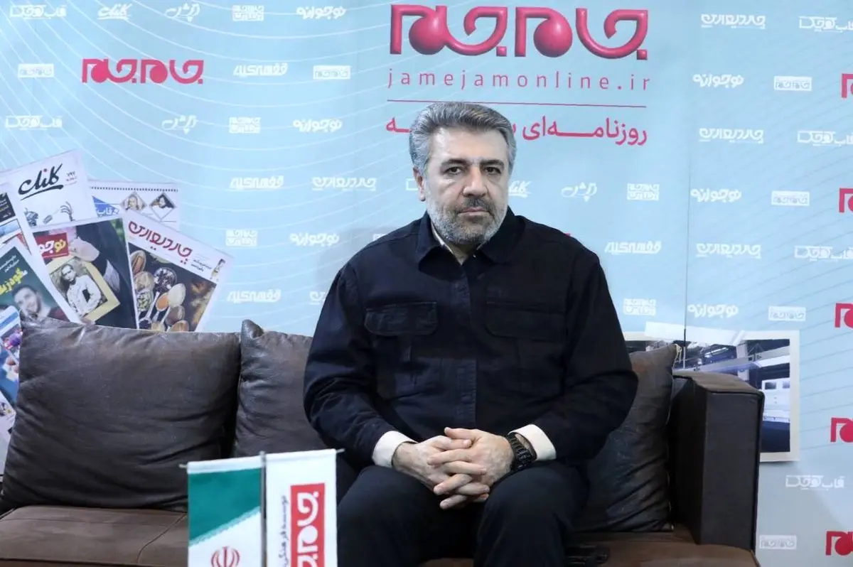 مردم با روزنامه‌ها قهر نیستند/ آیا عمر روزنامه‌های مکتوب تمام شده است؟