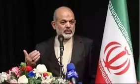  هر کسی در فضای خصوصی خود آزاد است ولی در فضای عمومی باید قانون رعایت شود/ دستگاه‌های مربوطه موظف هستند برخورد کنند/ ویدئو