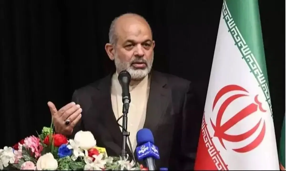 کشف حجاب جرم است، اما برخورد با آن وظیفه وزارت کشور نیست

