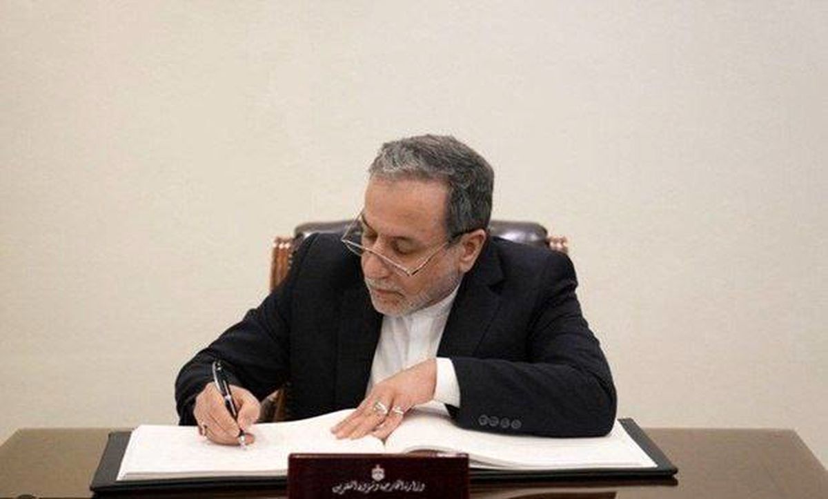 عراقچی: هرگز از موضع ضعف پای میز مذاکره نمیرویم