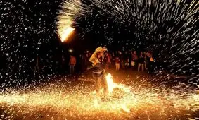 بازار چهارشنبه سوری در انحصار چین؛ «کهکشان» بسته‌ای ۲ میلیون و ۵۰۰

