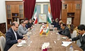 تأکید شمخانی بر فعال سازی مکانیسم ریال - روپیه در دیدار همتای هندی

