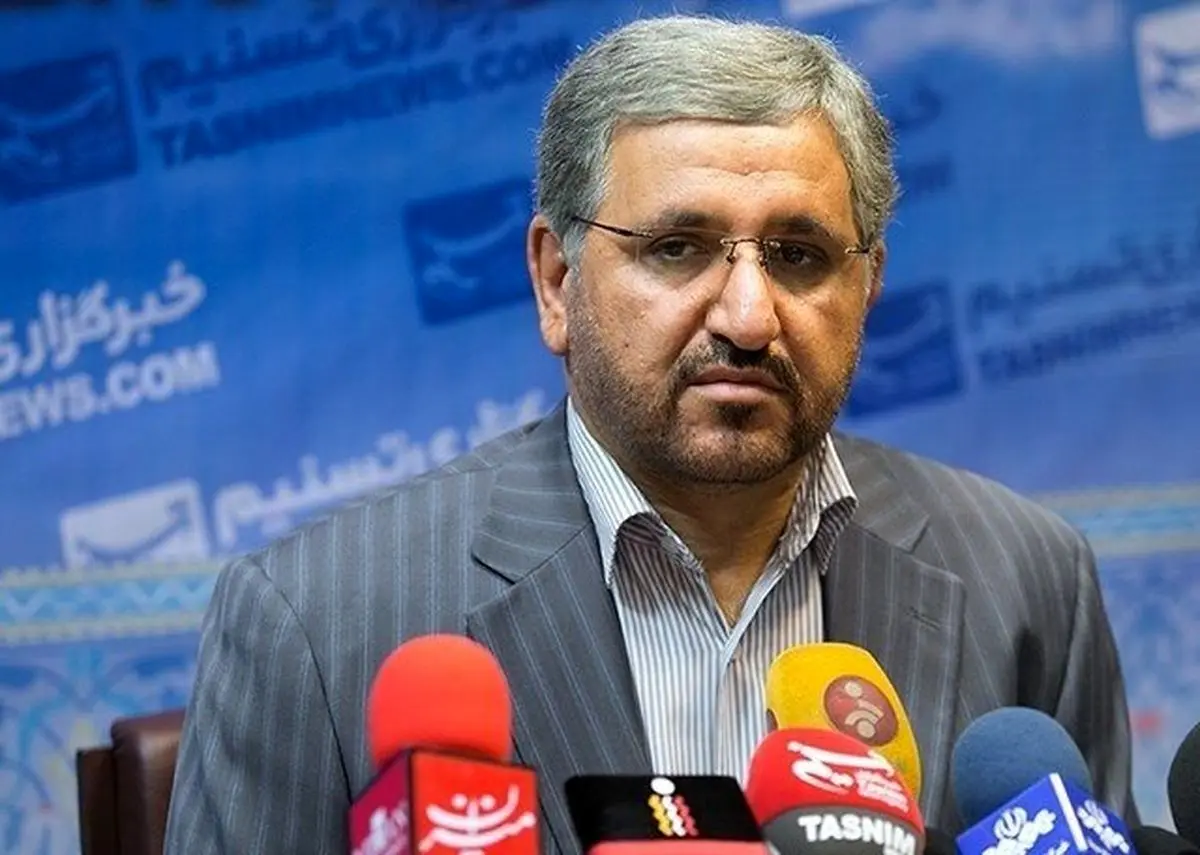 تجری: پزشکیان حتی برای مصلحت‌اندیشی هم سخن خلاف واقع نمی‌گوید

