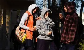 جامعه می‌خواهد مدرن زندگی کند و در این مسیر هرچه را لازم باشد از سر راه برمی‌دارد/ سالها پیش با ممنوعیت ویدئو مقابله کرد، بعدا با ماهواره/ کاری که سیاست‌گذاران باید بکنند، این است که تغییر را ببینند یا به رسمیت بشناسند