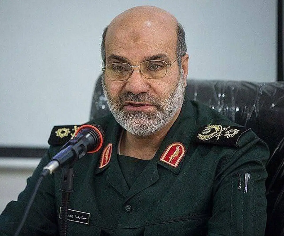 تصاویر سردار محمدرضا زاهدی که دیشب در دمشق شهید شد، در دوران دفاع مقدس
