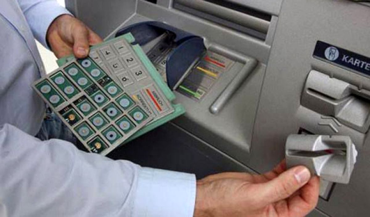 4 نفر به اتهام کپی برداری از کارت بانکی شهروندان بازداشت شدند