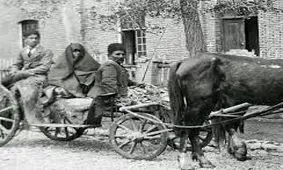 سفر در زمان؛ زن اروپایی با ژست «قلیان‌کشی» در تهران دوران قاجار 