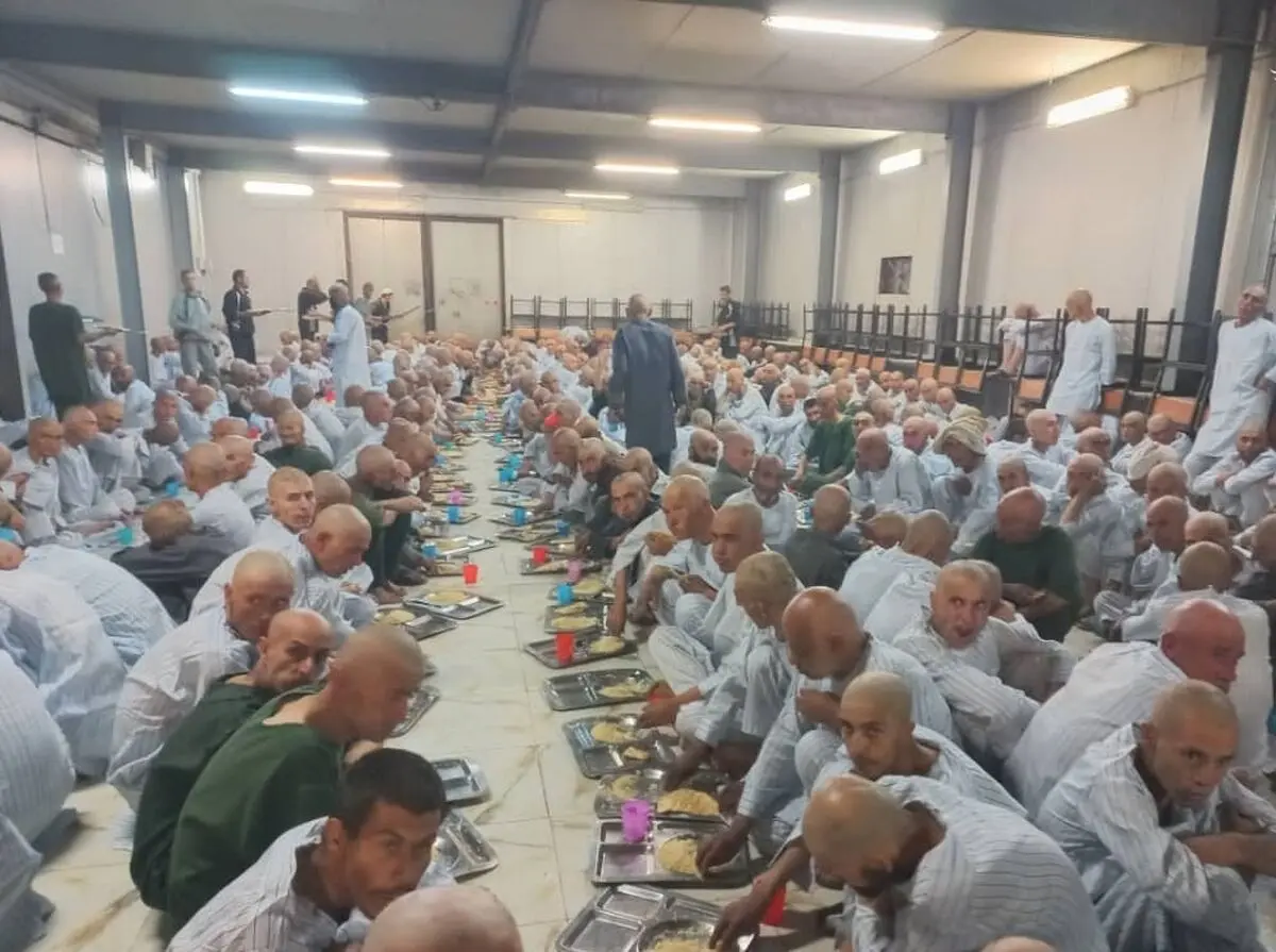 جمع آوری معتادان کابل توسط طالبان/ عکس