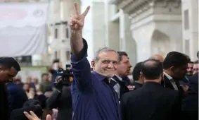 تقدیر روزنامه منتسب به سپاه از مسعود پزشکیان/ او تسلیم برخی پروتکل‌های تشریفاتی و رسمی نشده است

