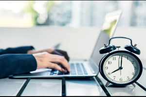 تغییر ساعت کاری ادارات استان تهران و تعطیلی پنج‌شنبه‌ها تا پایان تابستان