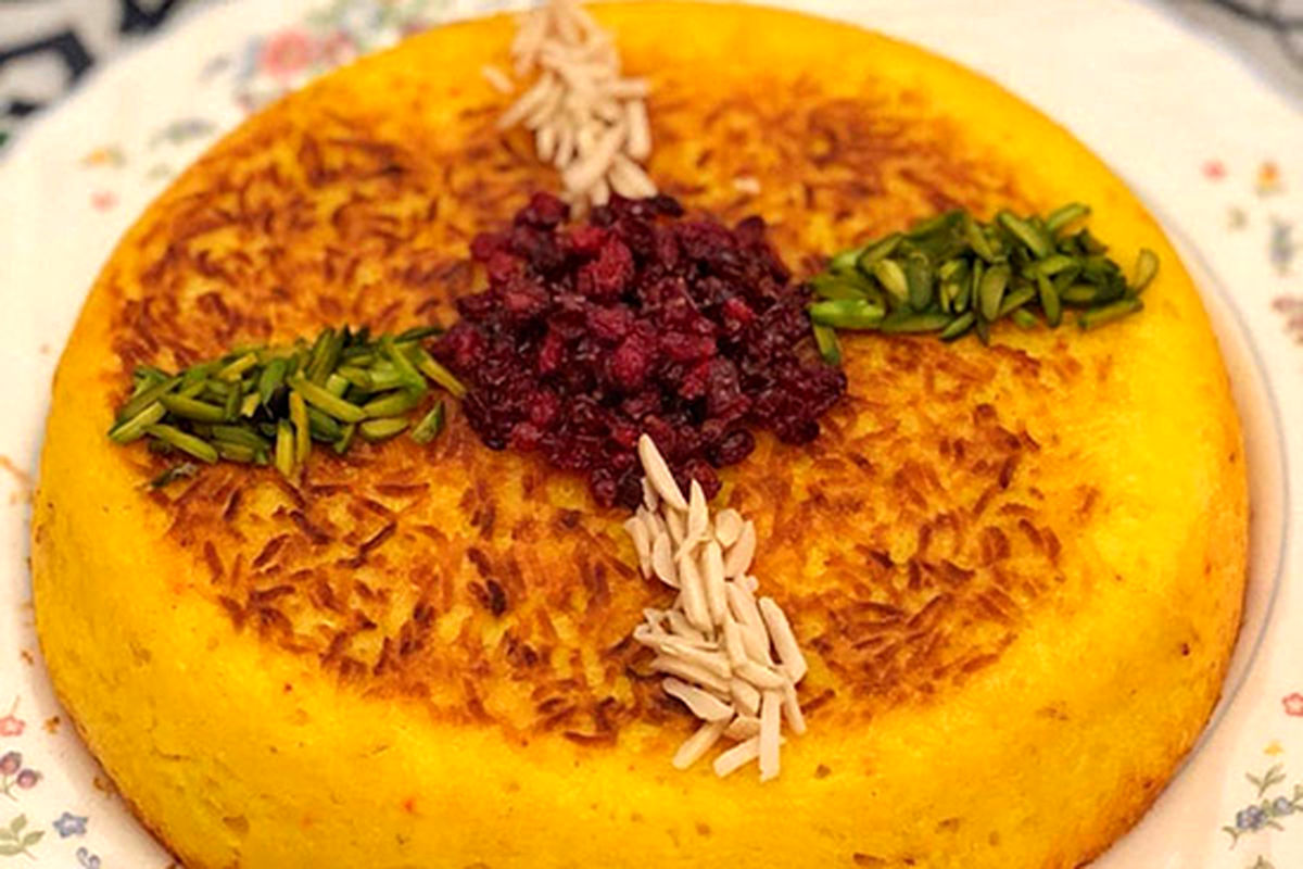 چند راز خوشمزهتر شدن تهچین زعفرانی