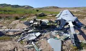 لاشه یک پهپاد هرمس ۹۰۰ اسرائیلی در بخش گرمسیری الوار اندیمشک/ عکس