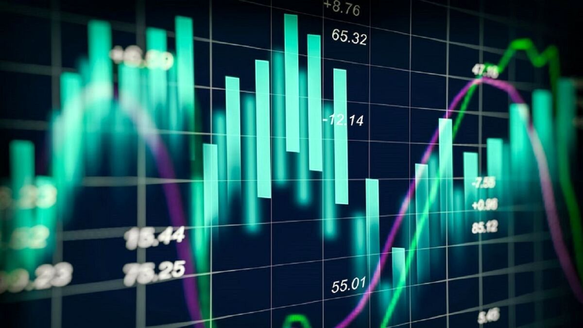 ۹۰ درصد کارشناسان روند متعادل و مثبتی را در بازار بورس پیشبینی میکنند