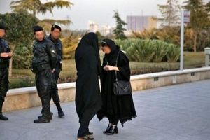 فوران ضدحجاب ها به دلیل سیاسی کردن موضوع حجاب توسط برخی مسئولان