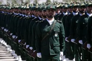 هشدار سپاه درباره «آشوب و فتنه»؛ سپاه برابر هرگونه فتنه، آشوب، جنگ شناختی یا تهدید امنیتی ایستاده است/ دشمن را از هرگونه خطای محاسباتی برحذر می‌داریم