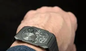 بولگاری و نازک ترین ساعت مچی مکانیکی جهان‌/ چرخ دنده ها را چطور داخل آن جای داده اند؟