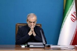 آقای رئیس‌جمهور! چرا به اسم وفاق، در برابر شورایعالی فضای مجازی کوتاه می‌آیید؟/ دارید حقوق مردم را نادیده می‌گیرید 
