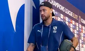 لحظه دزدیده شدن انگشتر نیمار در بازی الهلال-استقلال/ ویدئو