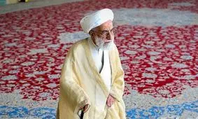  سفر به تاریخ؛ «آیت الله جنتی و صادق خلخالی» در تحصن دانشگاه تهران؛ سال ۱۳۵۷/ عکس

